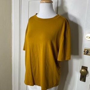 Calia by Carrie Underwood Mustard Yellow Crewneck Shortsleeve T-shirt L